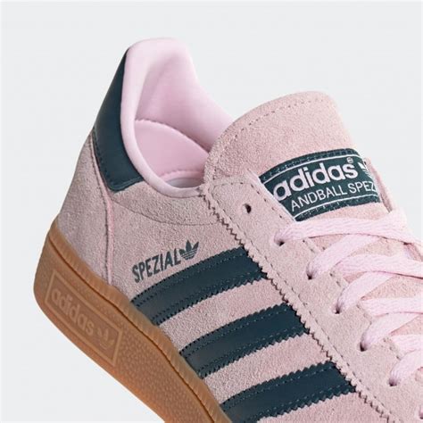 adidas spezials rosa|adidas clear pink arctic night.